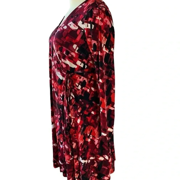 Liz Lange Maternity Long Sleeves Jersey Wrap Dress Size XL Red Black Abstract - Picture 4 of 16